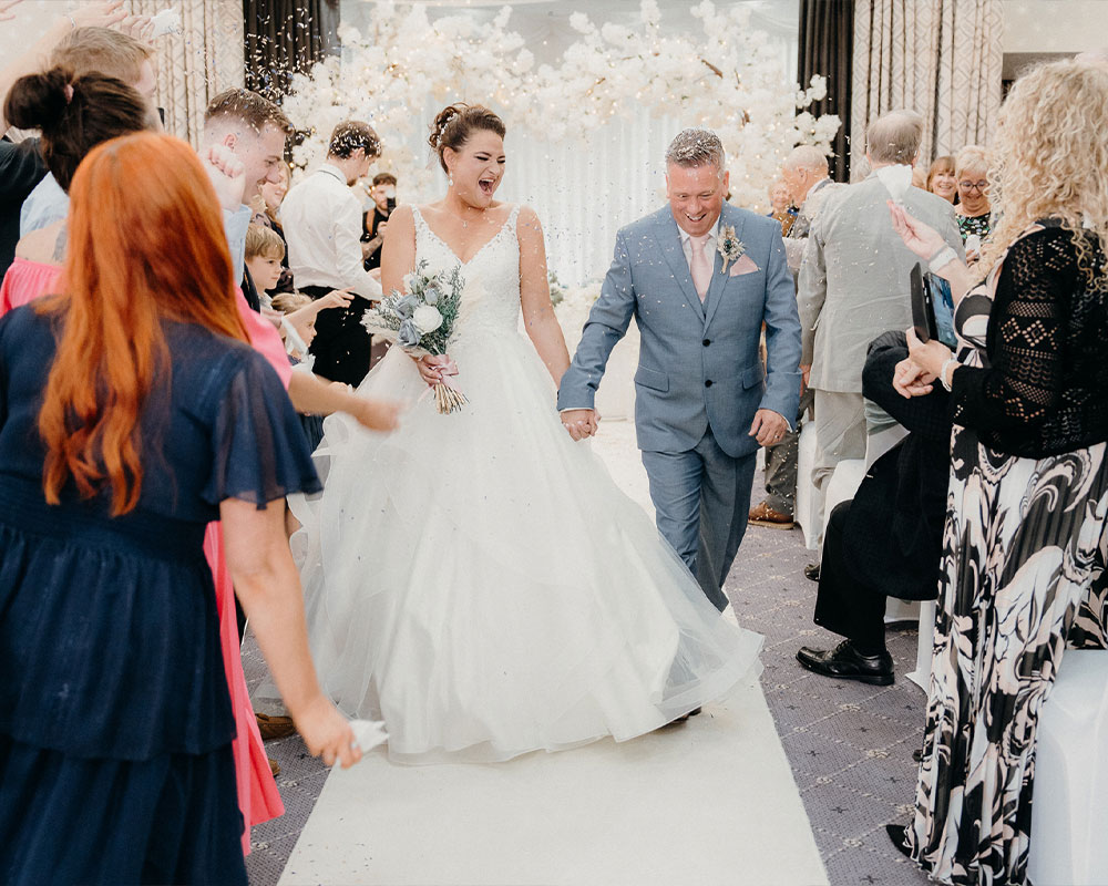Bride and Groom confetti